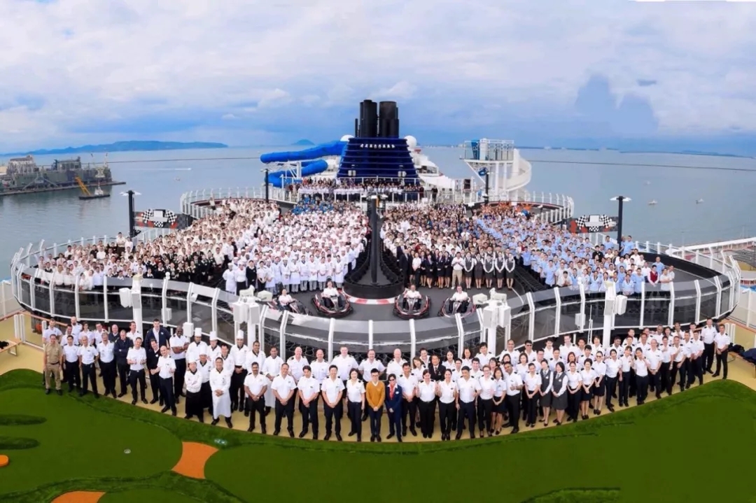 這才是真正的邊旅行邊工作｜岸上觀(guān)光